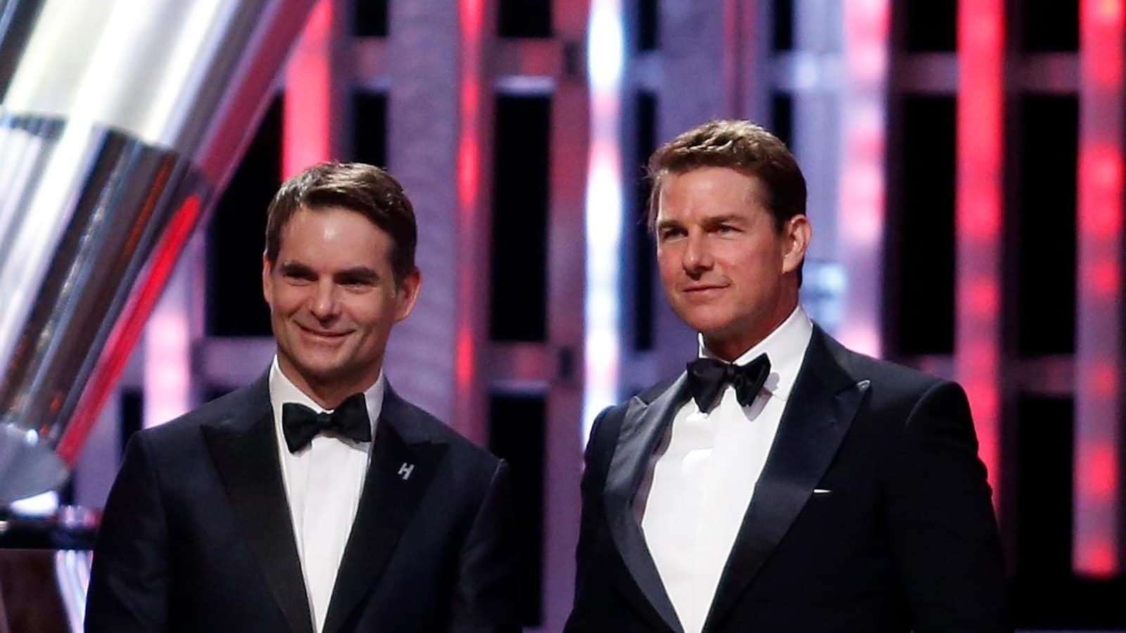 Jeff Gordon ready to partner with Tom Cruise in the sequel to 'Days of Thunder'