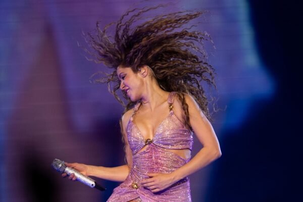 Shakira resumes the world tour with a concert in Peru after canceling the show due to the disease